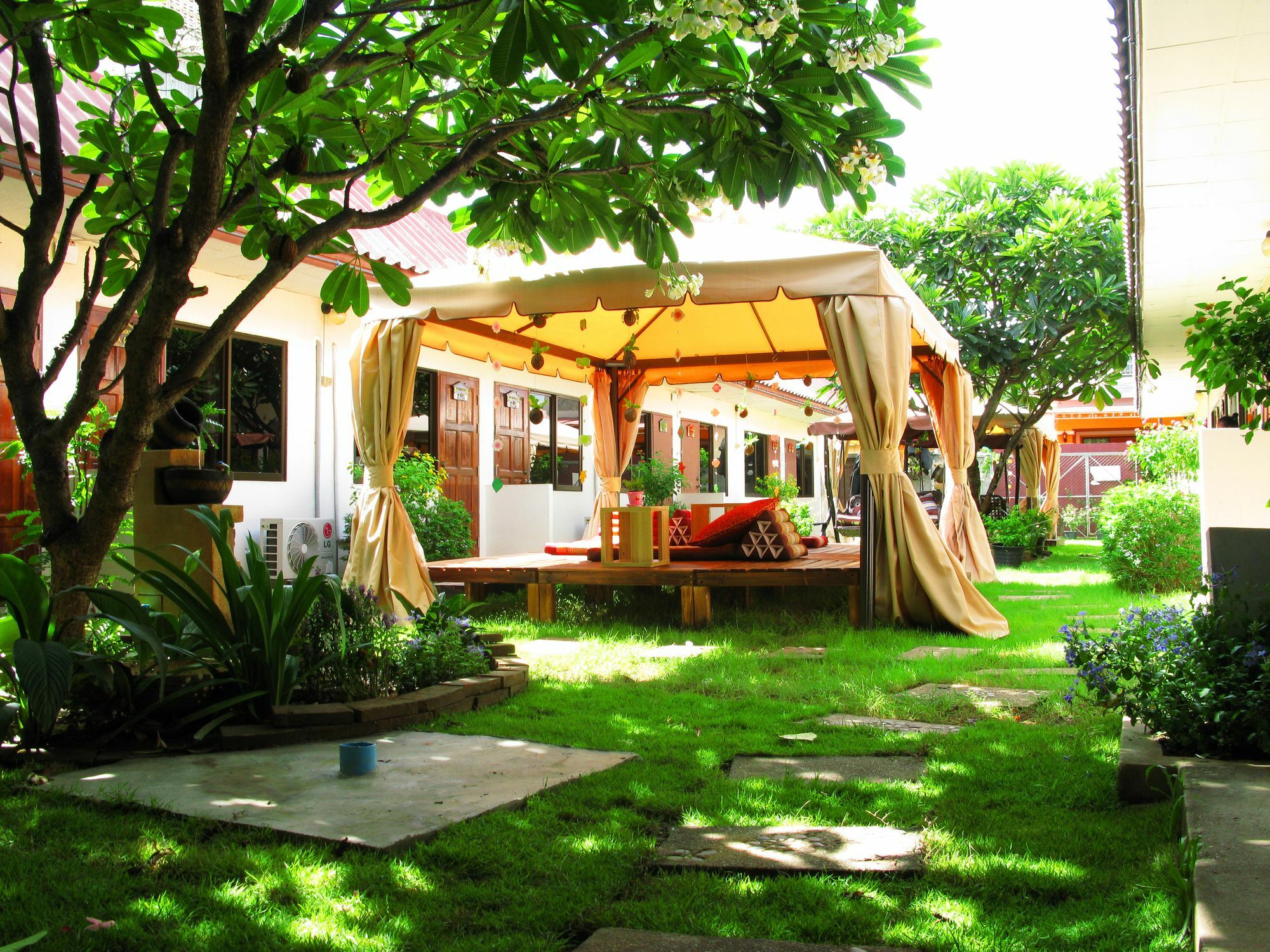 Cshouse Hotell Chiang Mai Eksteriør bilde